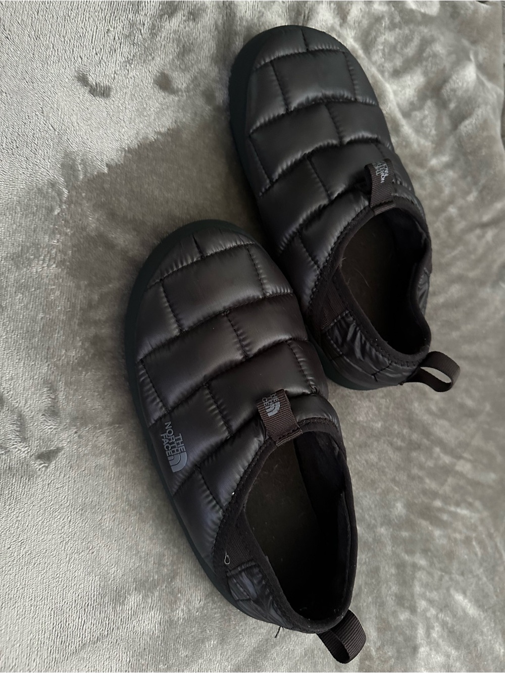 The North Face Black Quilted Slip-On Slippers